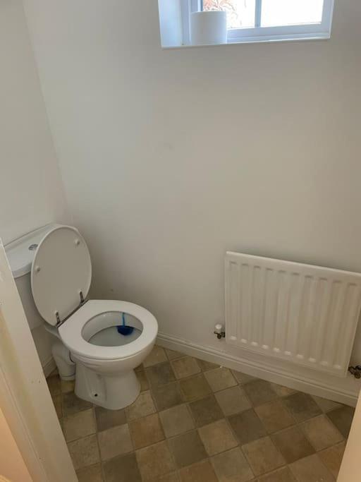5 Holborn Spacious Home Redhill  外观 照片